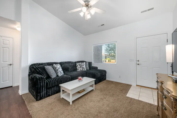415 S Coyote Way, Ivins, Utah 84738