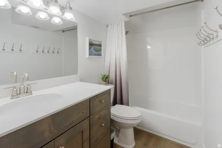 2179 S Beachcomber Ln #2, Garden City, Utah 84028