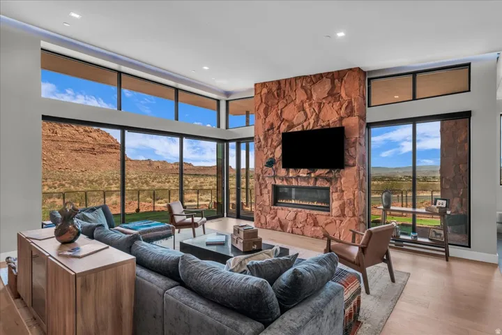 705 N Sanctuary Pl, Ivins, Utah 84738