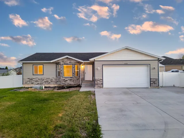 2102 E 1820 S, Vernal, Utah 84078