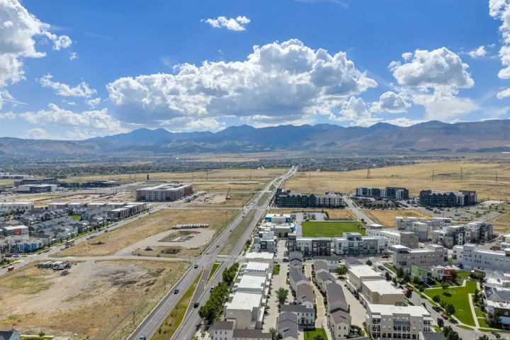 Expansive regional setting with distant mountains and multiple residential developments
