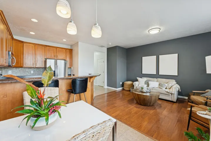 908 Halstead Dr, North Salt Lake, Utah 84054