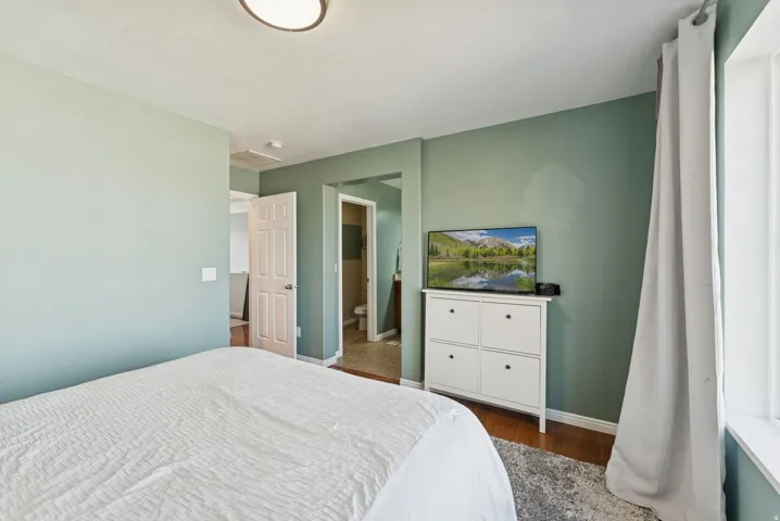 908 Halstead Dr, North Salt Lake, Utah 84054