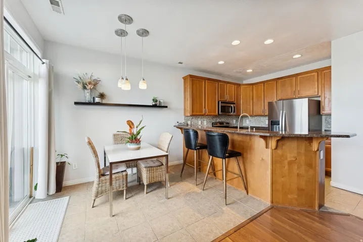 908 Halstead Dr, North Salt Lake, Utah 84054
