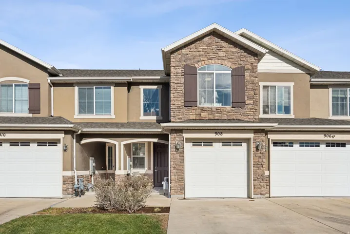 908 Halstead Dr, North Salt Lake, Utah 84054