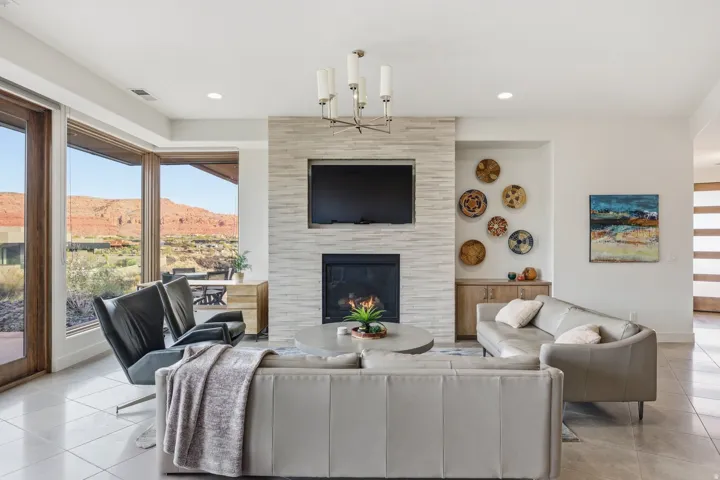 1355 E Snow Canyon Pkwy #27, Ivins, Utah 84738