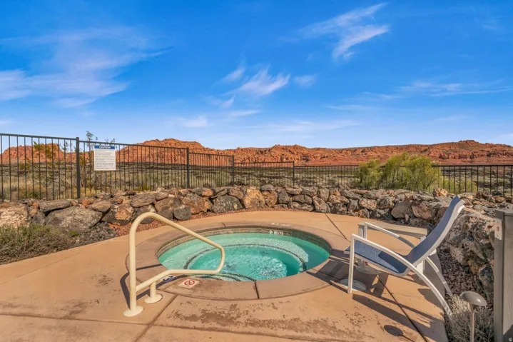 1355 E Snow Canyon Pkwy #27, Ivins, Utah 84738