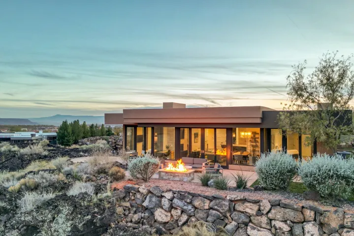 1355 E Snow Canyon Pkwy #27, Ivins, Utah 84738
