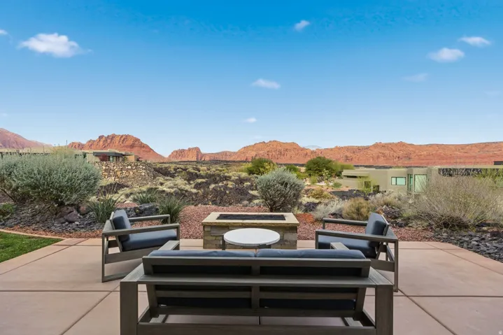 1355 E Snow Canyon Pkwy #27, Ivins, Utah 84738