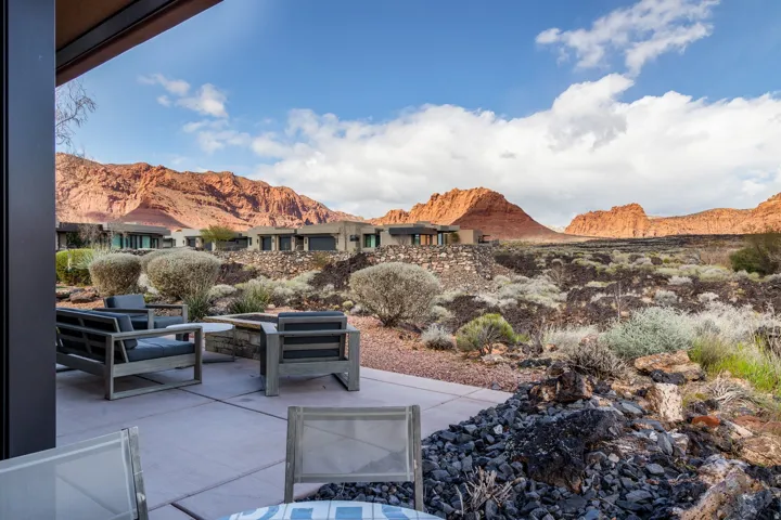 1355 E Snow Canyon Pkwy #27, Ivins, Utah 84738