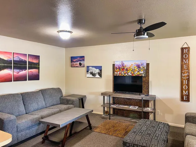 Recessed ceiling lighting and a ceiling fan with integrated lighting