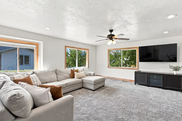 1304 N 150 E, Springville, Utah 84663