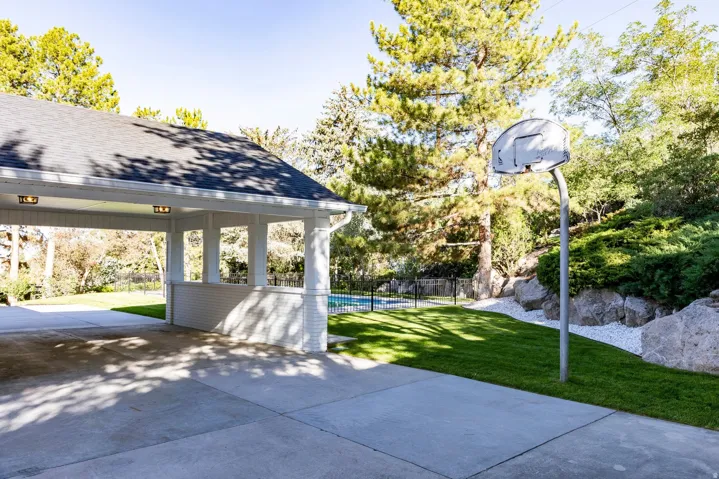 325 N Federal Cir, Salt Lake City, Utah 84103