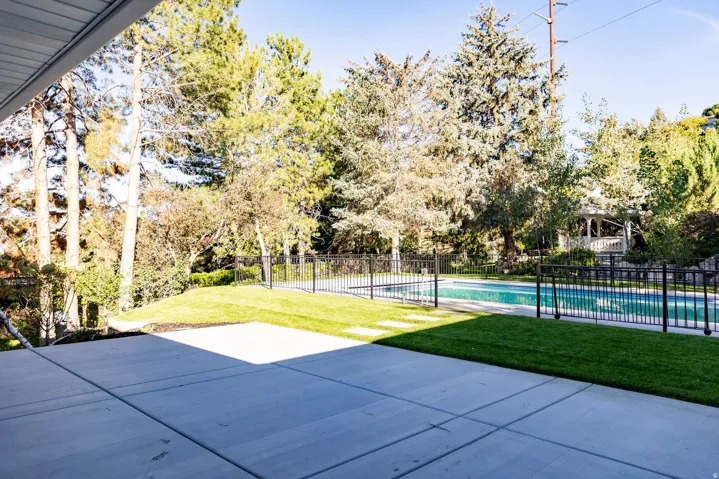 325 N Federal Cir, Salt Lake City, Utah 84103