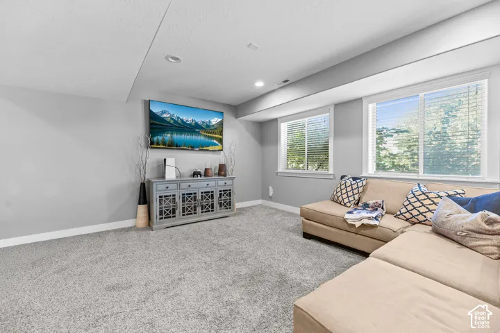 518 W Regal Dr, Saratoga Springs, Utah 84045