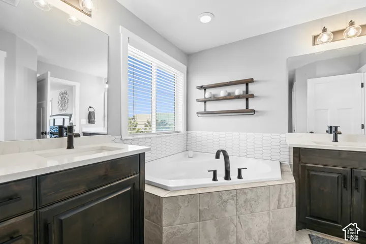 518 W Regal Dr, Saratoga Springs, Utah 84045