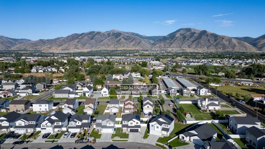 Residential neighborhood with mountain backdrop