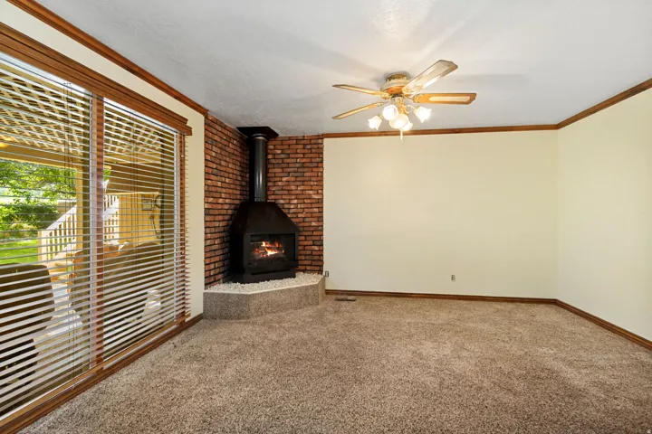 553 Pezel Rd, Tooele, Utah 84074