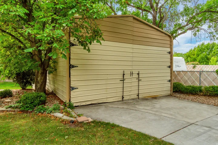 553 Pezel Rd, Tooele, Utah 84074