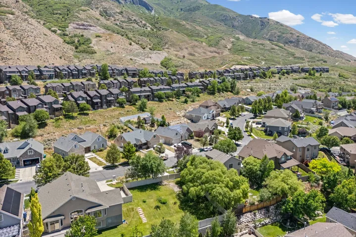 10479 Colonial Dr, Cedar Hills, Utah 84062