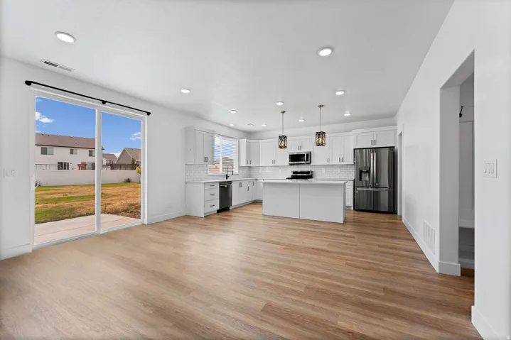 1312 E 425 S, Hyrum, Utah 84319