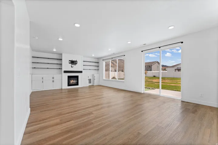 1312 E 425 S, Hyrum, Utah 84319