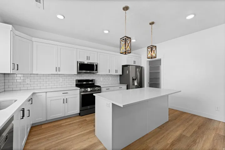 1312 E 425 S, Hyrum, Utah 84319