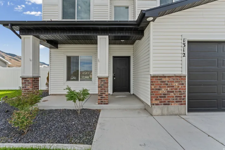 1312 E 425 S, Hyrum, Utah 84319