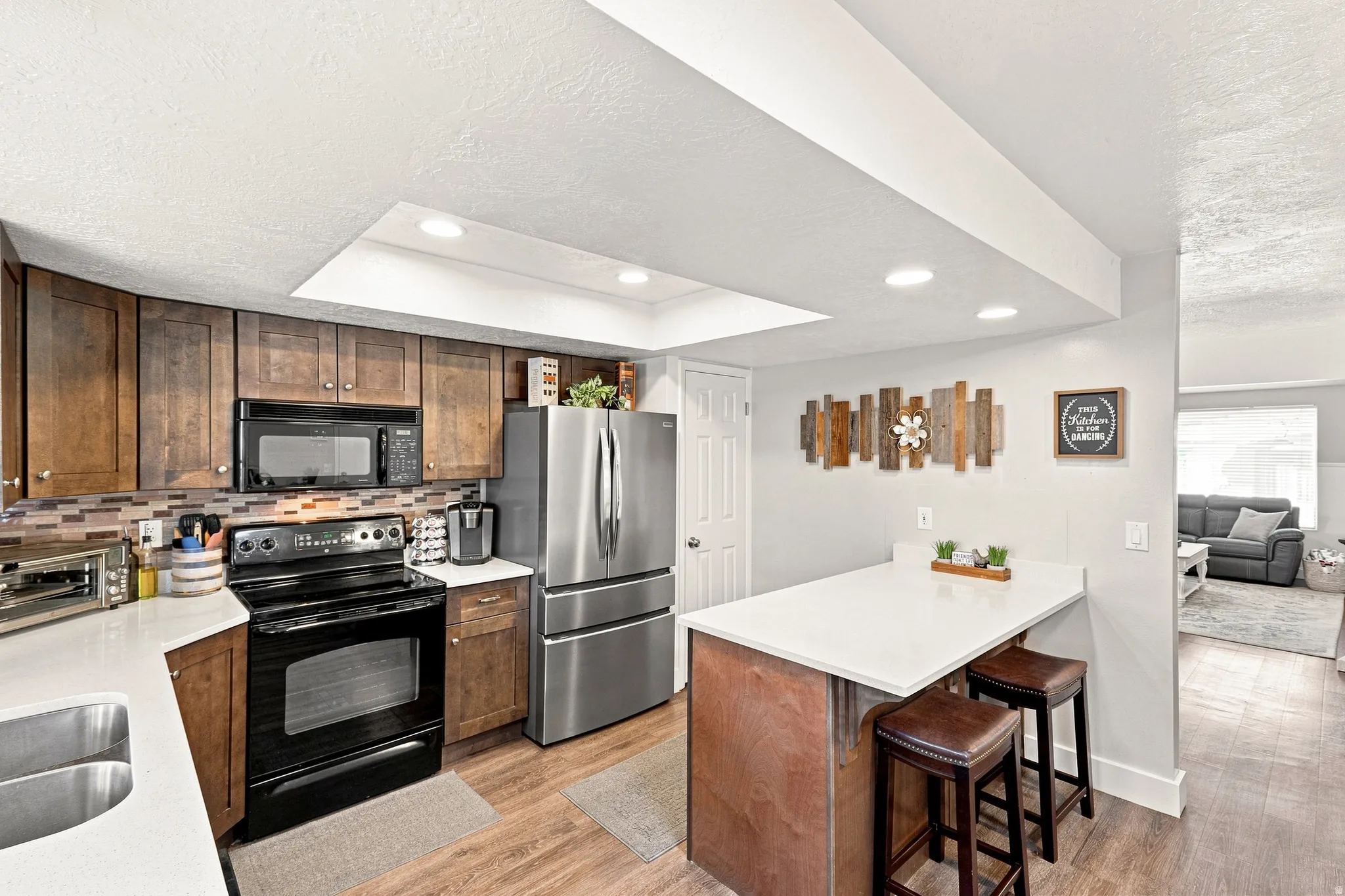 Nice Island Bar with Quartz Countertop, New Pull-out Shelving Under Island