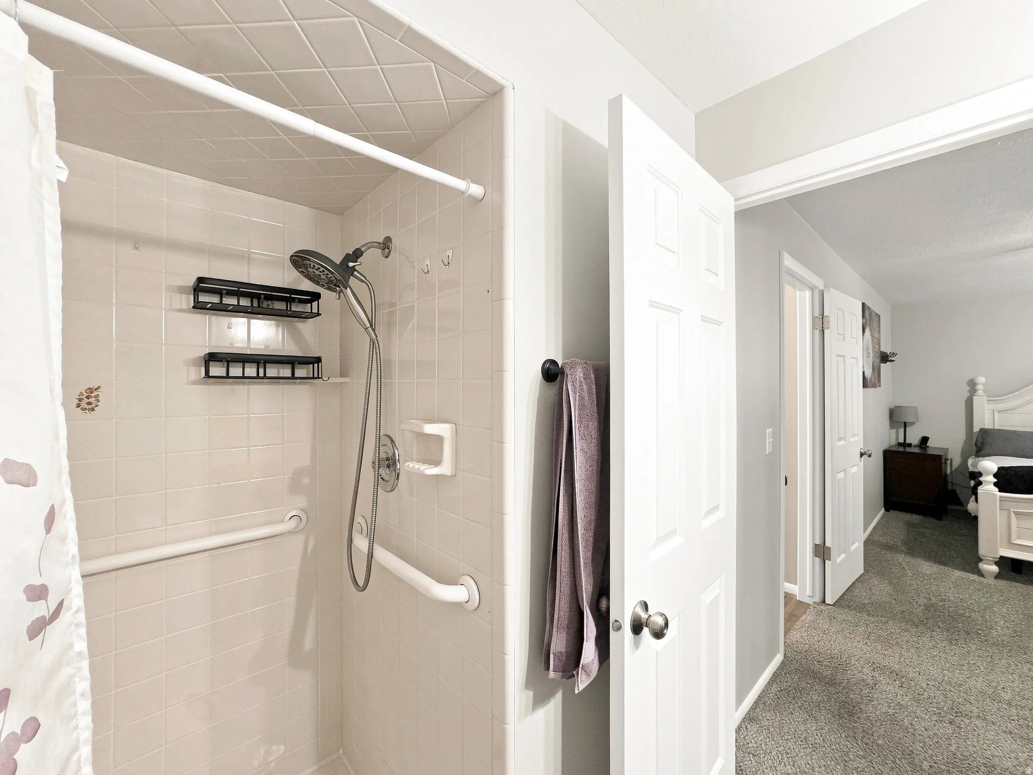Large Shower