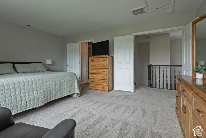 Soft grey carpeting throughout