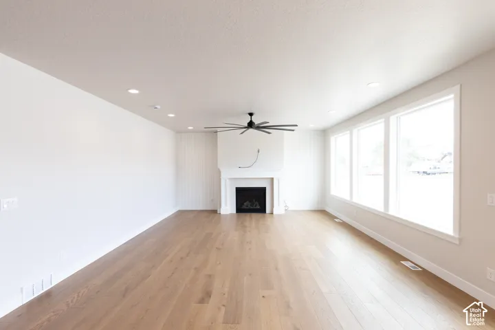 811 E 350 N #2, Salem, Utah 84653