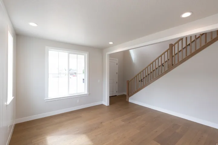811 E 350 N #2, Salem, Utah 84653
