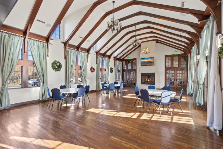 Garden Park Dining Club House