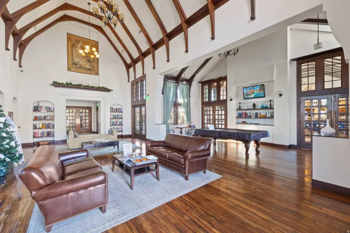 Garden Park Club House