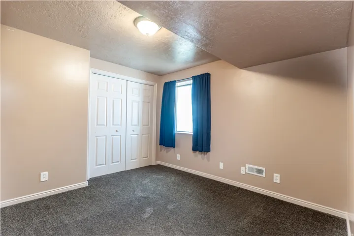 10162 S Solstice View Dr, Copperton, Utah 84006