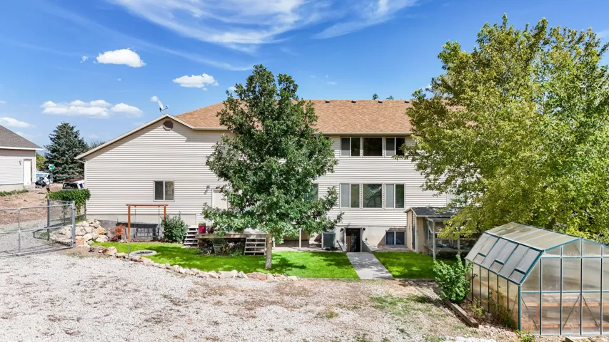 10162 S Solstice View Dr, Copperton, Utah 84006