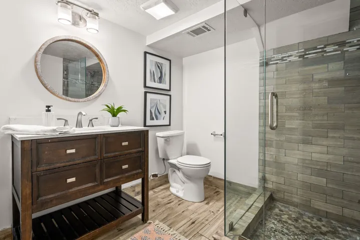 2274 E 900 S, Salt Lake City, Utah 84108
