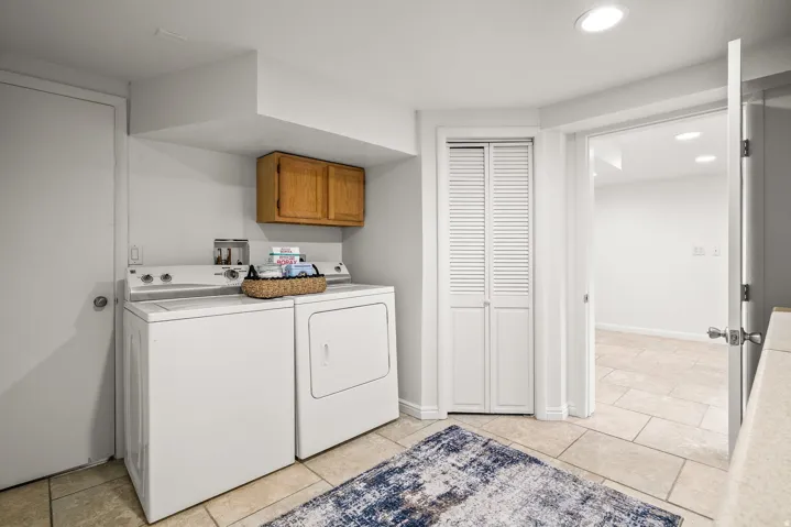 2274 E 900 S, Salt Lake City, Utah 84108