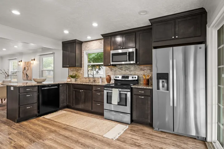 2274 E 900 S, Salt Lake City, Utah 84108