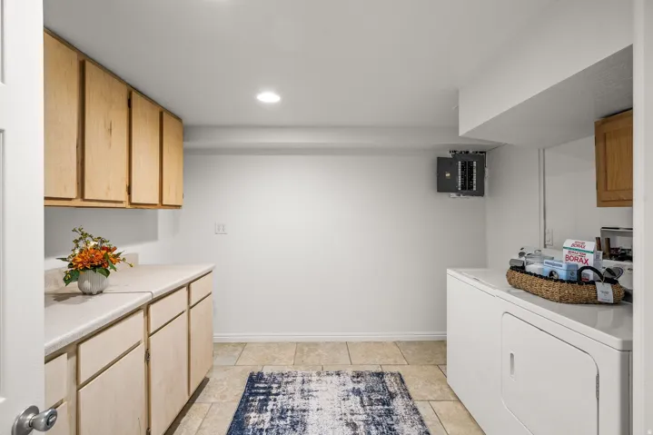 2274 E 900 S, Salt Lake City, Utah 84108
