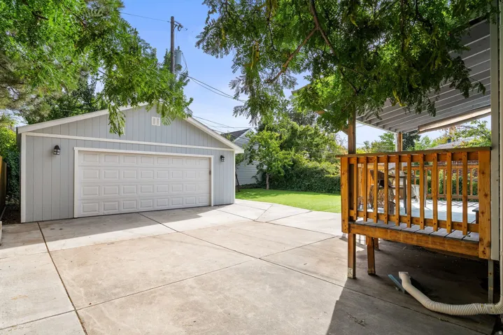 2274 E 900 S, Salt Lake City, Utah 84108