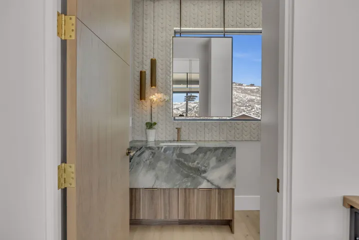 11343 N Soaring Hawk Ln #5, Hideout, Utah 84036