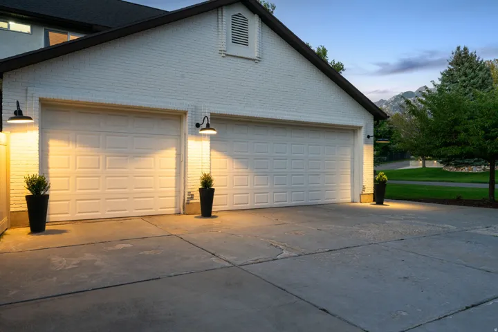 50 S Wanderwood Way, Sandy, Utah 84092