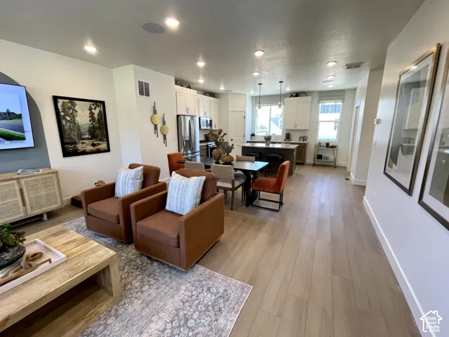 Model home photo of the same floor plan.