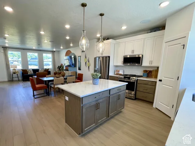 Model home photo of the same floor plan.