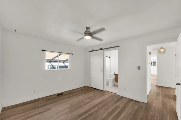 951 E South Fork Cir, Sandy, Utah 84094