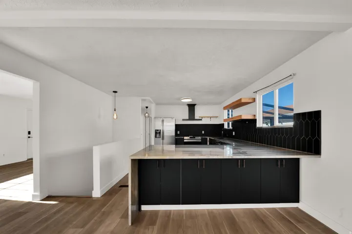 951 E South Fork Cir, Sandy, Utah 84094