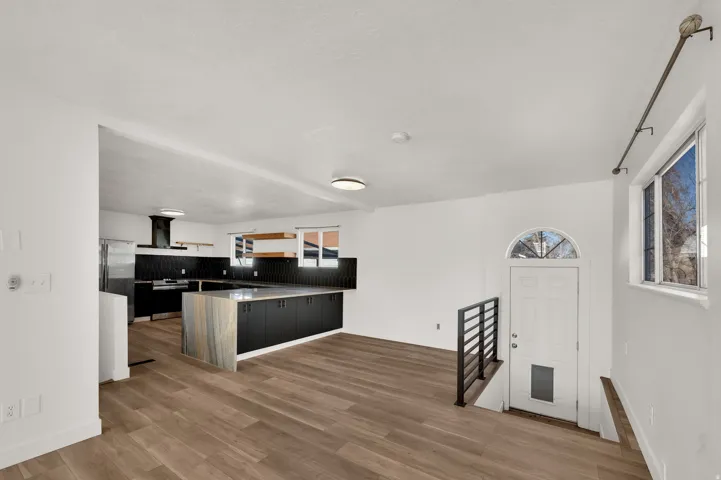 951 E South Fork Cir, Sandy, Utah 84094