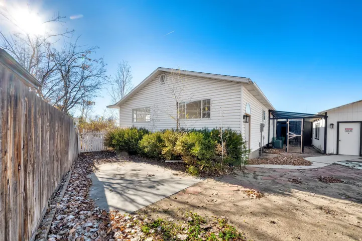 951 E South Fork Cir, Sandy, Utah 84094